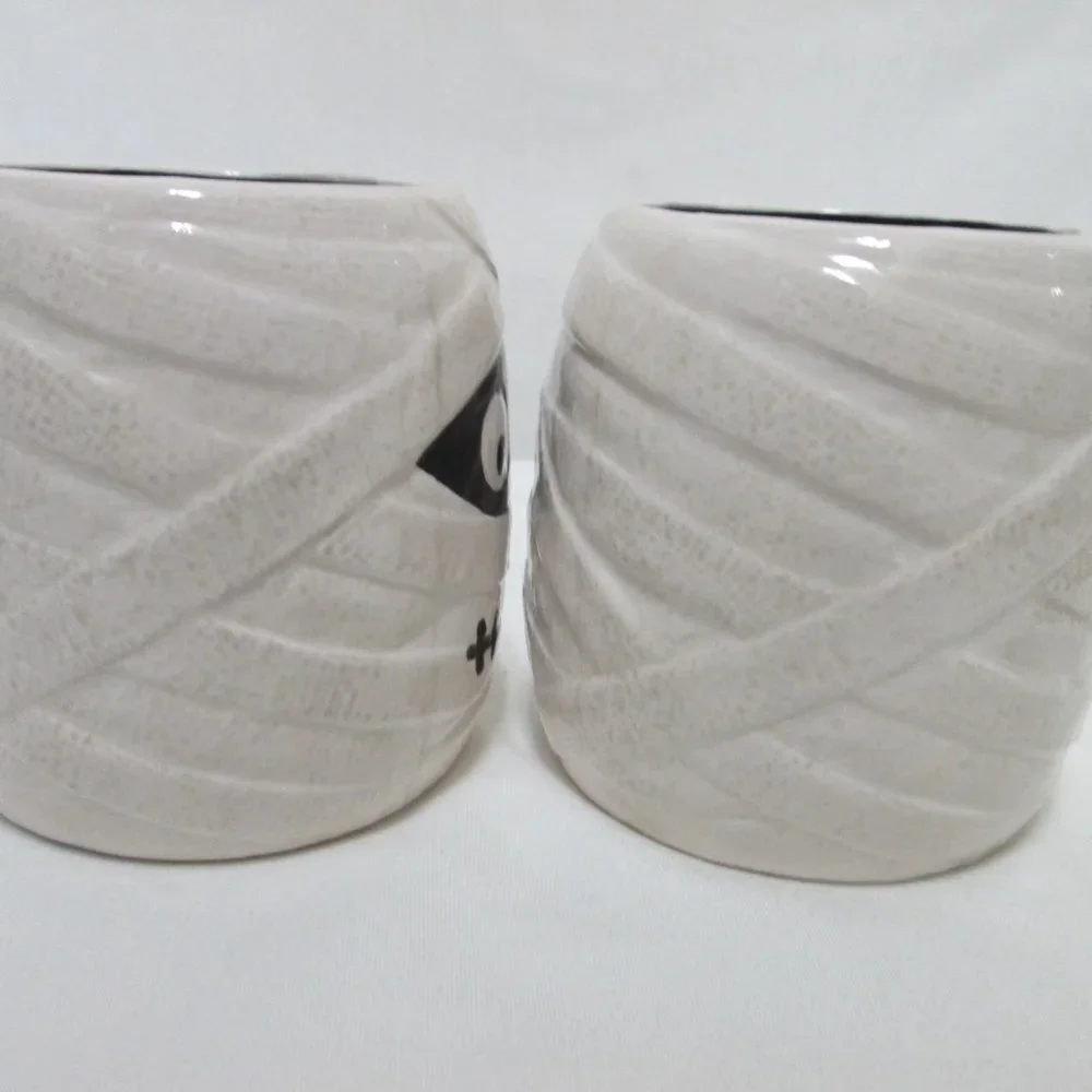 Pier 1 One Ghost Mug Cup Hand Painted Dolomite Halloween Spooky Set 2 dish safe